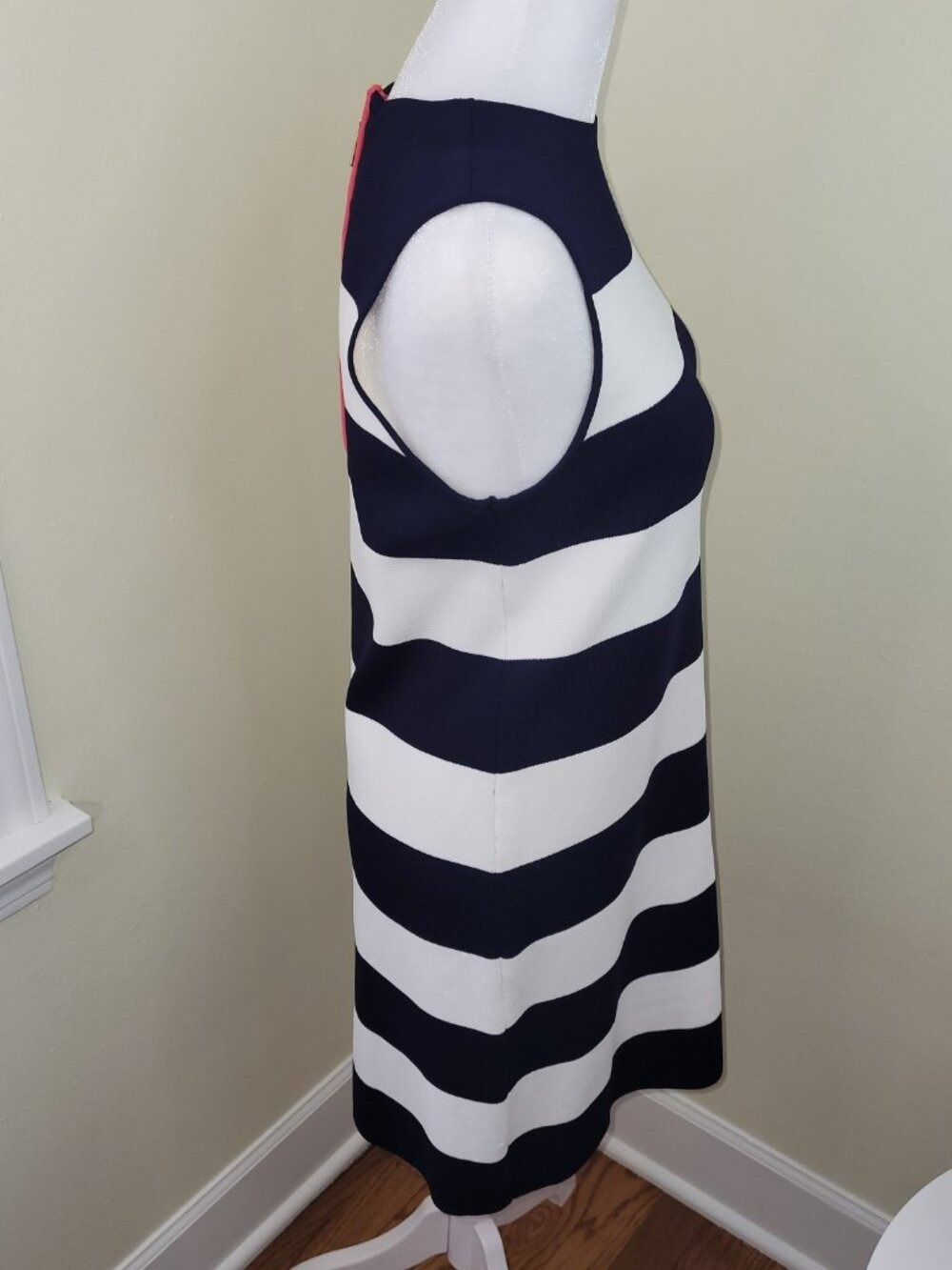 Eliza J Dress Navy Blue White Striped Textured Knit Sheath Crew Neck Women's 4P - Picture 5 of 11